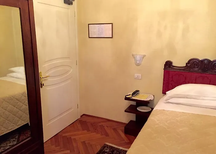 Soranzo Conestabile 3* Скорце