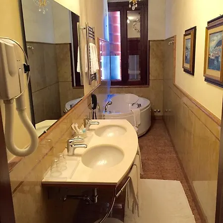 Soranzo Conestabile Otel